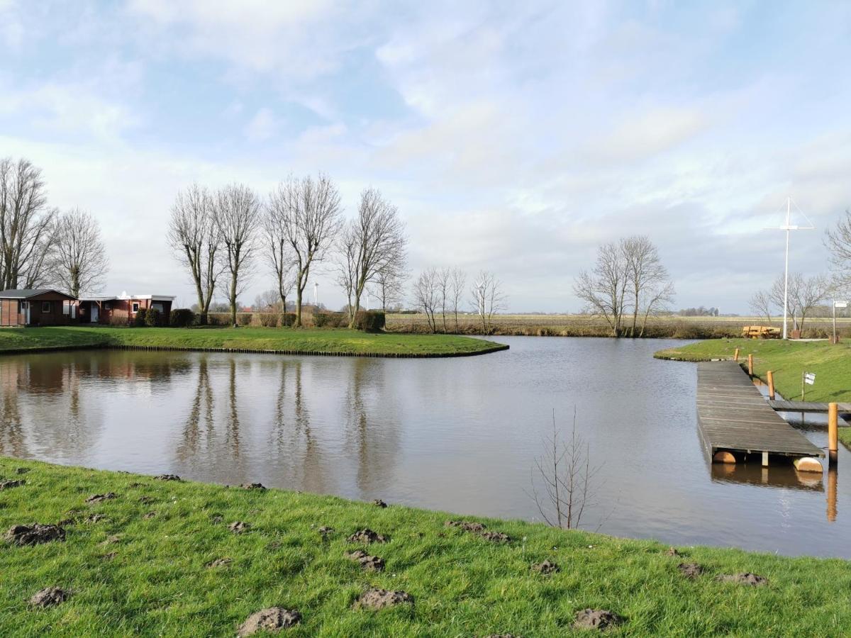 Ferienglueck An Der Nordsee Buche Deine Erdgeschoss-Ferienwohnung Mit Kamin Terrasse Und Eingezaeuntem Garten Fuer Unvergessliche Auszeiten Altfunnixsiel Exterior foto