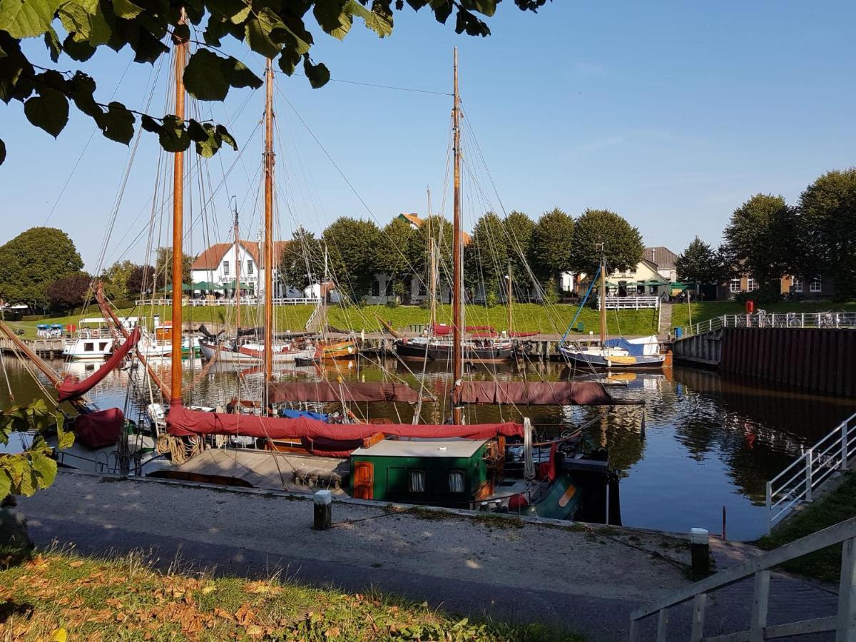 Ferienglueck An Der Nordsee Buche Deine Erdgeschoss-Ferienwohnung Mit Kamin Terrasse Und Eingezaeuntem Garten Fuer Unvergessliche Auszeiten Altfunnixsiel Exterior foto